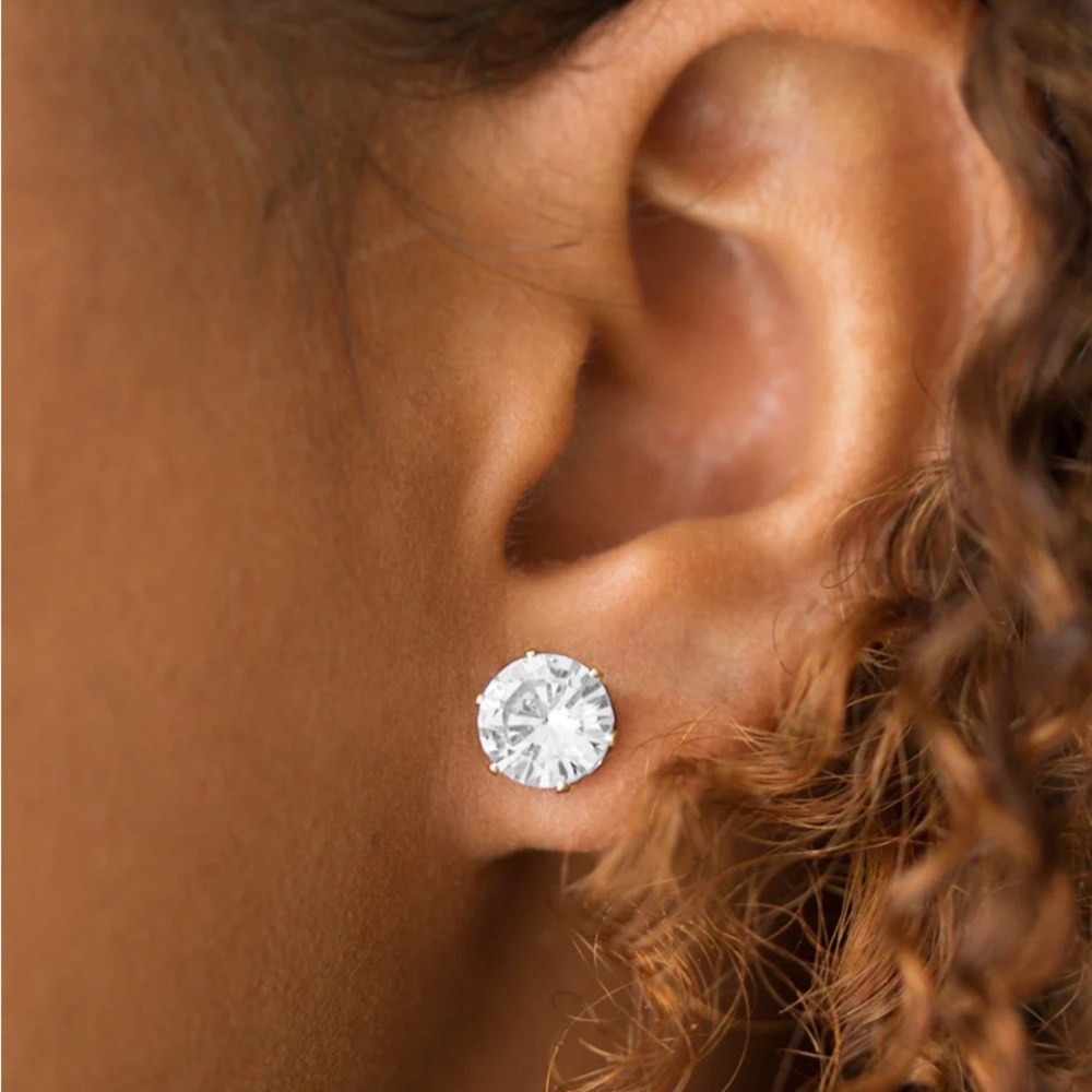 Paparazzi Silver Minimalist Earrings